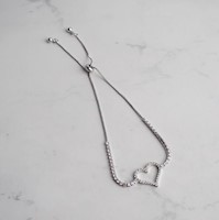 PULSERA CON DIJE CORAZÓN (PLATEADO)